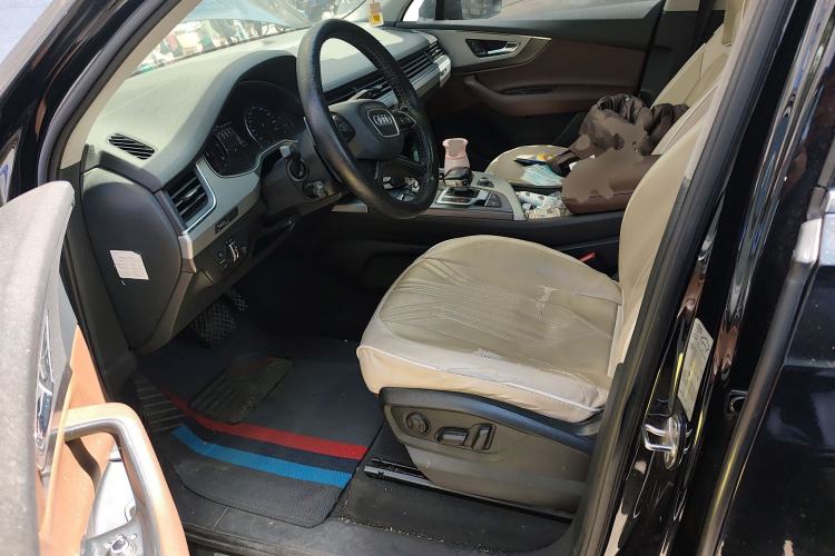 Used Audi Q7 