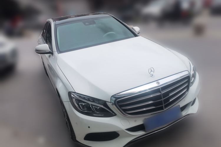 Used Mercedes-Benz C-Class 2016 C 200 L 4MATIC Front Right 45 Deg