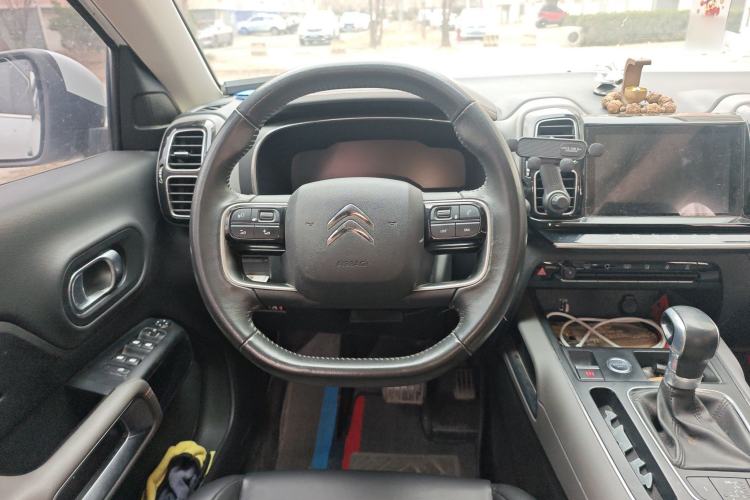 Used Citroen C5 AIRCROSS 2017 350THP Fashion Edition Steering Wheel