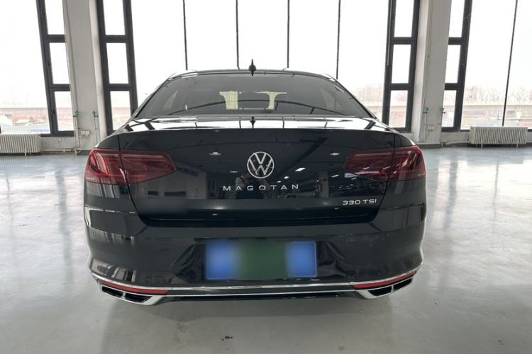 Used Volkswagen Magotan 2023 2 Million Units Commemorative Edition 330TSI DSG Luxury Version Exterior 5