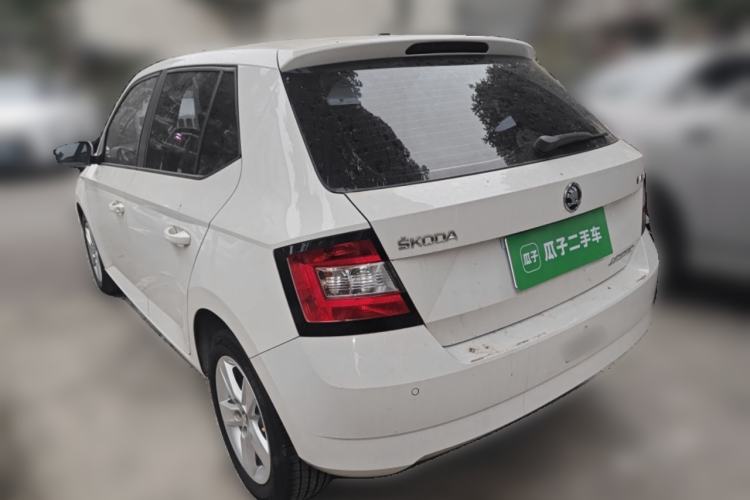 Used Skoda Fabia 2017 1.4L Automatic Car Enjoy Edition
