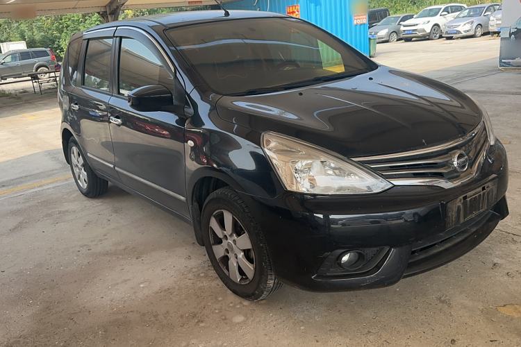 Used Nissan Livina 2013 1.6XE Manual Comfort Edition