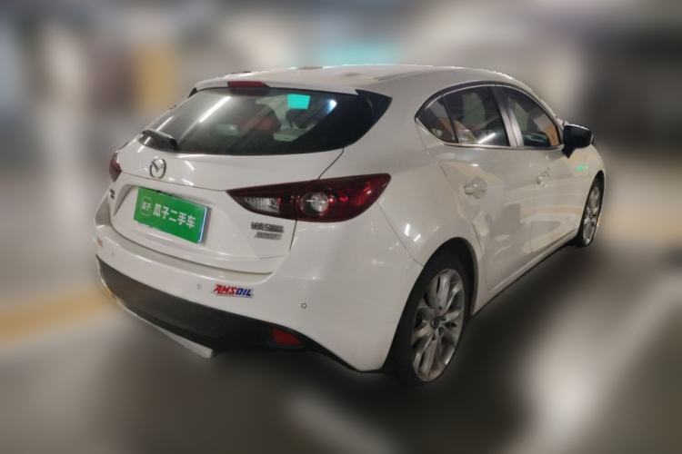 Used Mazda 3 Axela 2014 Hatchback 2.0L Automatic Sport Model