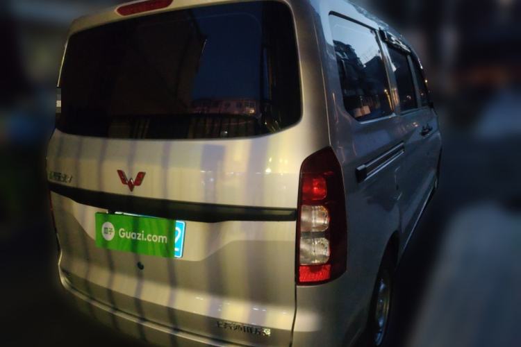 Used Wuling Hongguang V 2022 1.5L Jingqu Edition Electric-Assist LAR