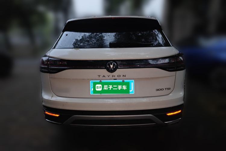 Used Volkswagen Tayron 2024 300TSI Two-Wheel-Drive Luxury Plus Advanced Version Rear