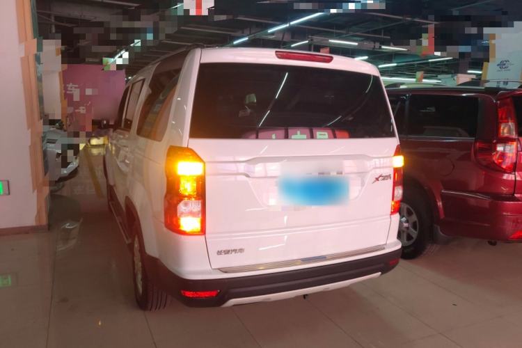 Used CHANGAN OSHAN X70A 2018 1.5L Manual Standard Edition