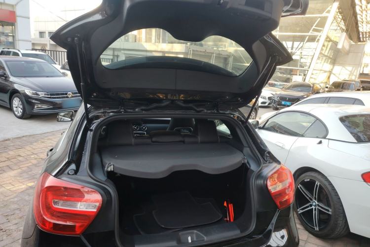 Used Mercedes-Benz A-Class 2013 A 180 Fashion Model