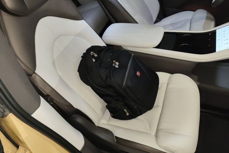 Used IM LS7 2023 90 kWh Elite Rear-Drive Version
