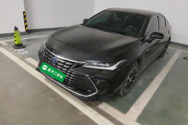 Used Toyota Avalon 2023 Dual-Engine 2.5L Luxury Edition
