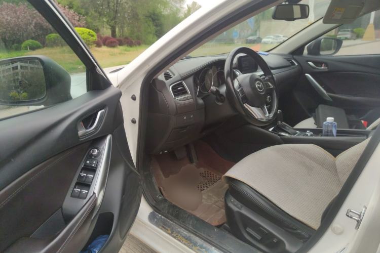 Used Mazda Atenza 2017 2.0L Blue Sky Luxury Edition Driver Seat