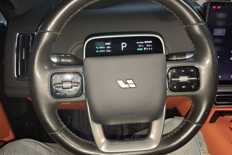 Used Li Auto L8 2023 Max model