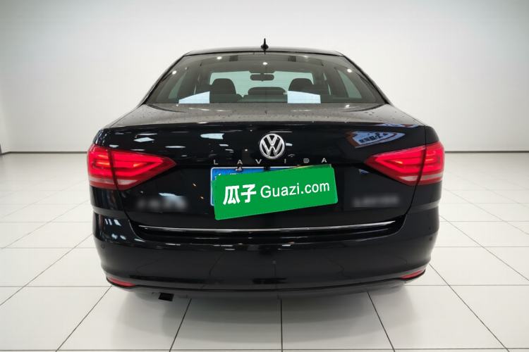 Used Volkswagen Lavida 2017 1.6L Automatic Comfort Edition