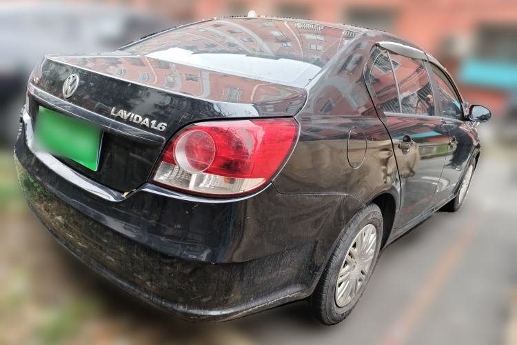 Used Volkswagen Lavida 2013 Classic 1.6L Manual Fashion Edition
