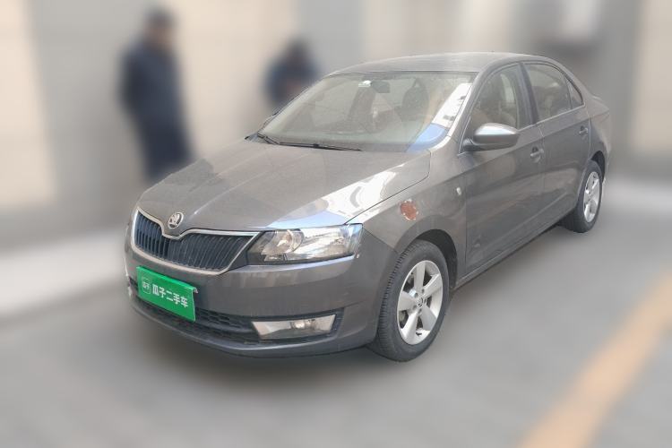 Used Skoda Rapid 2015 1.6L Manual Smart Selection Model