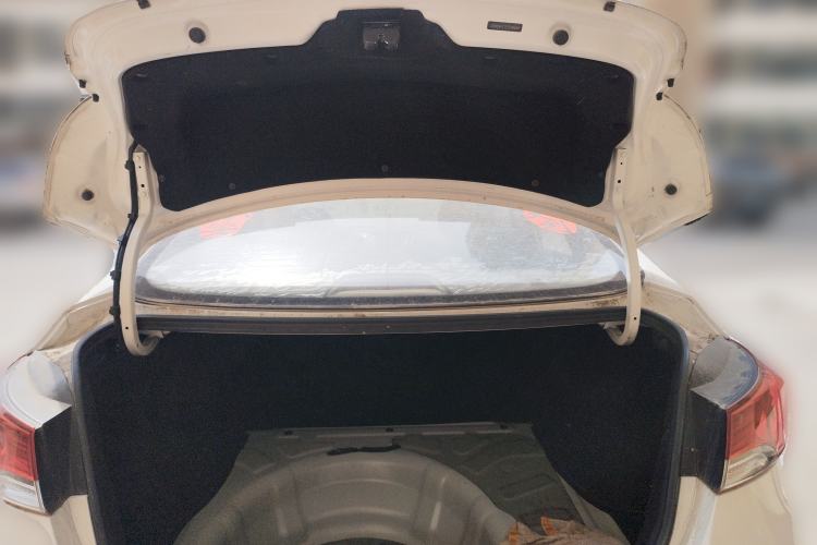 Used Hyundai Elantra (5th Generation / Langdong) 2015 1.6L Automatic Luxury Model Trunk