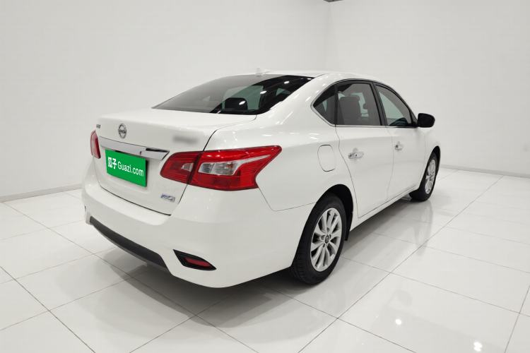 Used Nissan Sylphy 2019 1.6XV CVT Smart Connect Luxury Edition China VI Standard Exterior 5