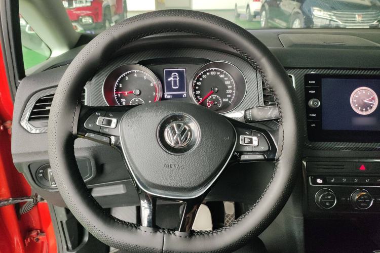 Used Volkswagen Golf Sportsvan 2018 280TSI Automatic Flagship Model
