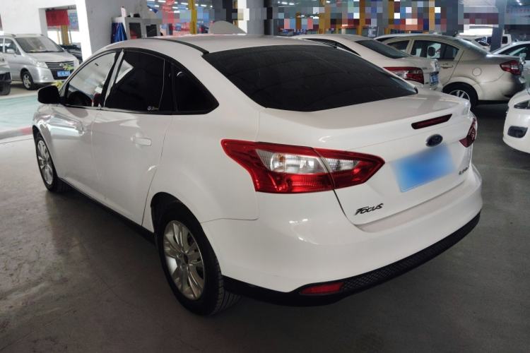 Used Ford Focus 2012 Sedan 1.6L Manual Comfort Model