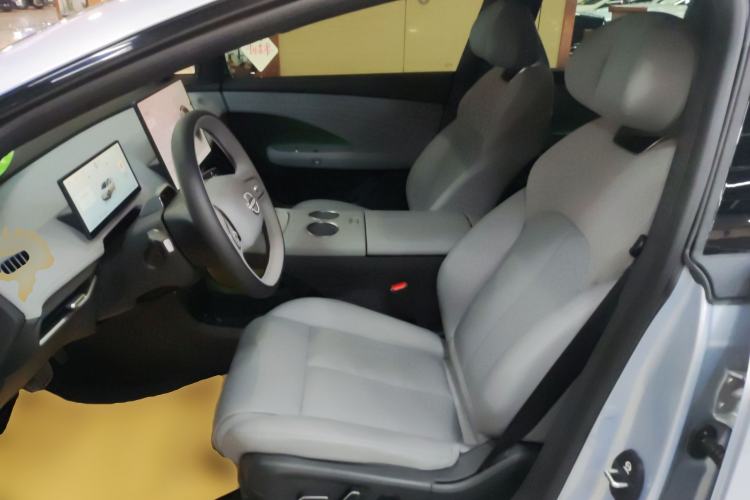 Used Nissan N7 2025 625 Max
