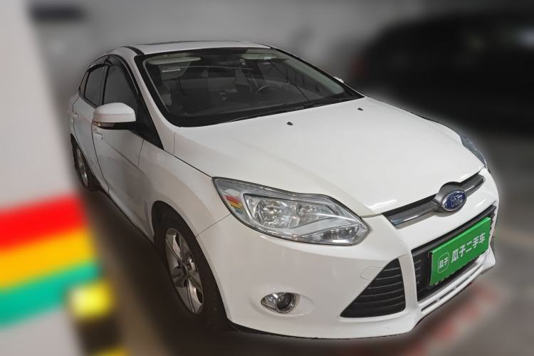 Used Ford Focus 2012 Sedan 1.6L Manual Fashion Edition
