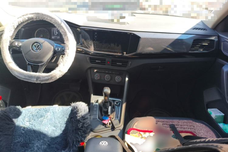 Used Volkswagen Tayron 2021 280TSI Two-Wheel Drive Comfort Connect Edition Center Console