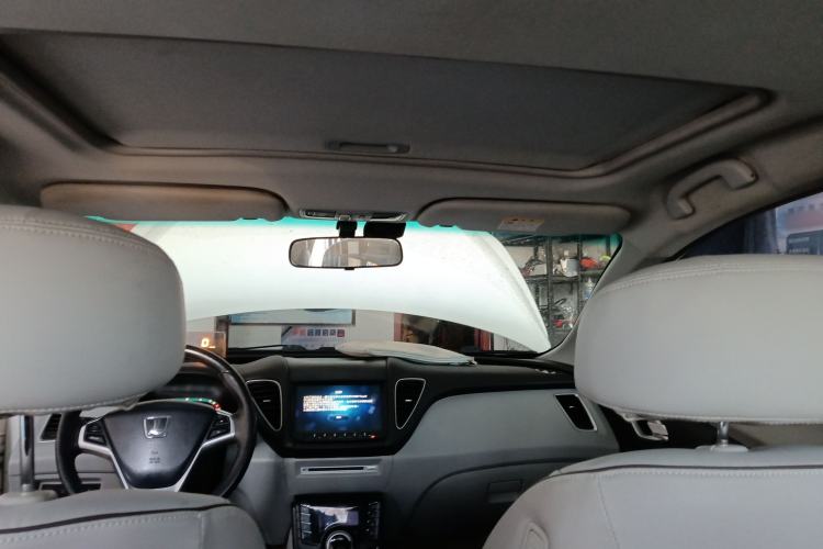 Used Luxgen 5 2015 1.8T Automatic ZhiZun Model
