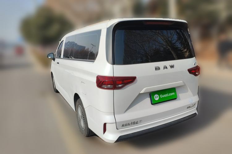 Used BAW Ruisheng Ace M7 2023 2.0L CNG Long Wheelbase Wealth Creation Version 7-seater