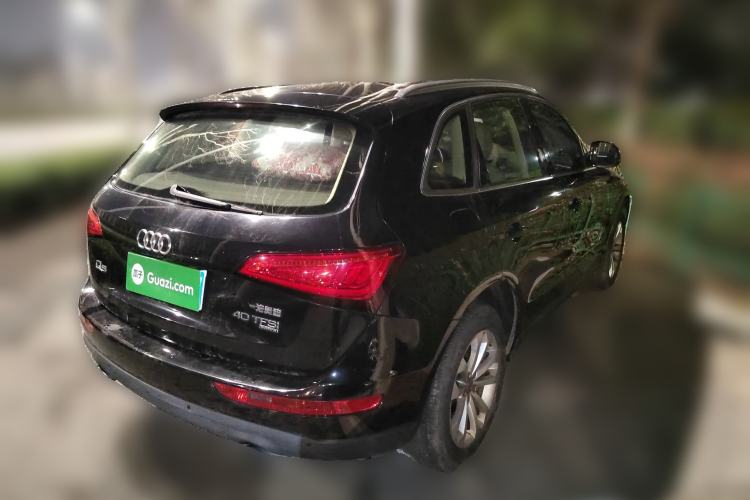 Used Audi Q5 2013 40 TFSI Technology Edition Rear Right 45 Deg
