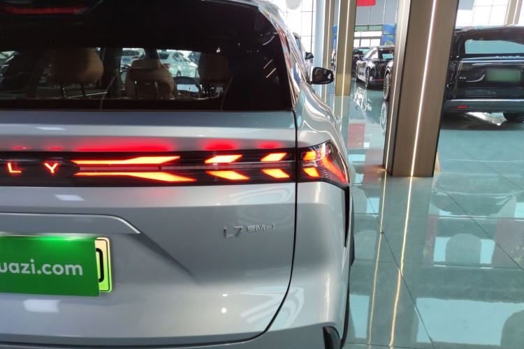 Used Geely Galaxy L7 2025 EM-i 115km Exploration+ Edition
