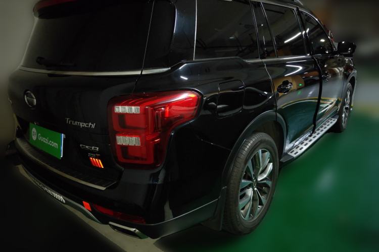 Used GAC Trumpchi GS8 2017 320T Two-Wheel Drive Luxury Smart Connectivity Version (7 Seats)
