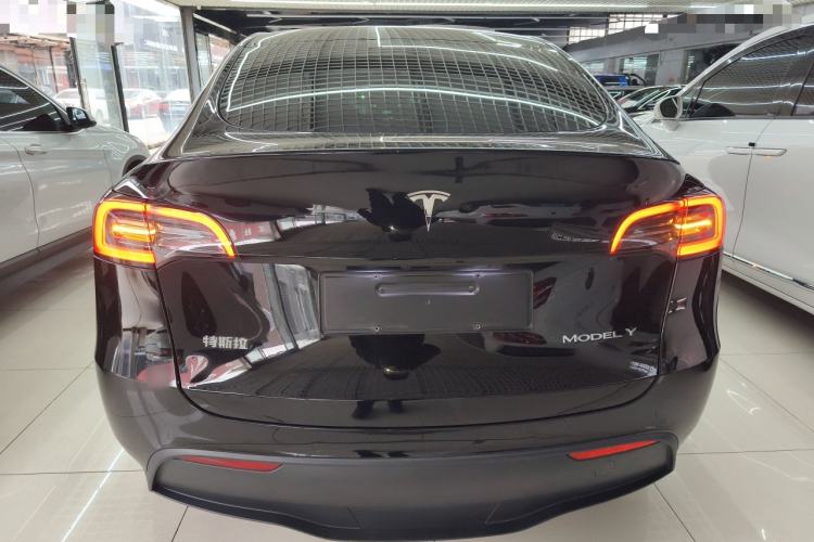 Used Tesla Model Y 2022 Rear-Wheel-Drive Version
