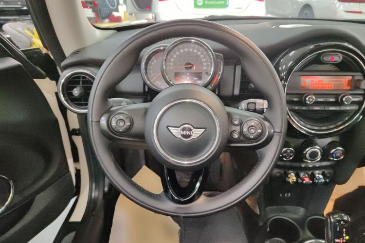 Used MINI 2018 1.5T ONE PLUS Steering Wheel
