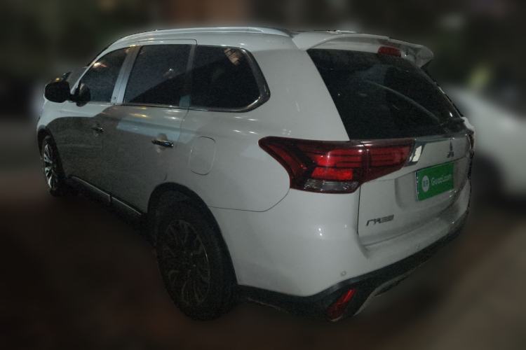 Used Mitsubishi Outlander 2020 2.4L 4x4 Zhi Xiang Edition 5 Seats
