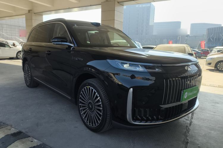 Used Chery T11 2026 Model 220 All-Wheel Drive Family Fun Edition