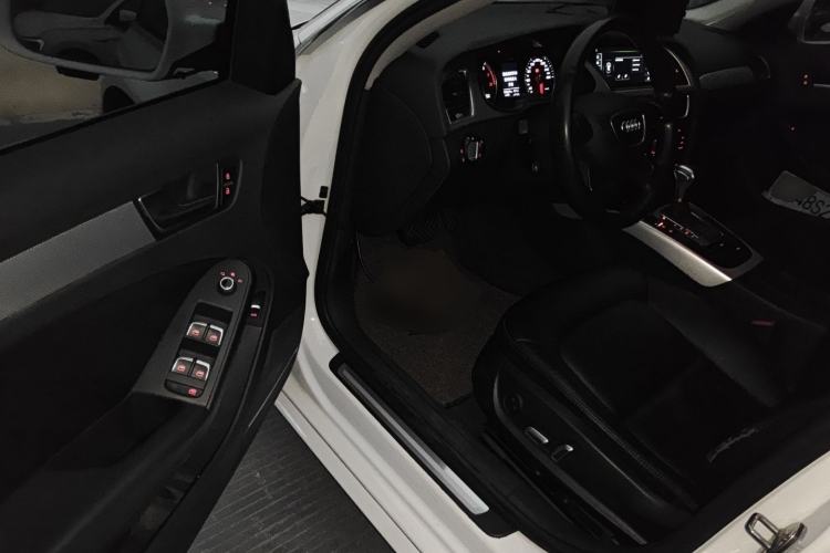 Used Audi A4L 2016 30 TFSI Collector's Edition Automatic Comfort Model Driver Seat