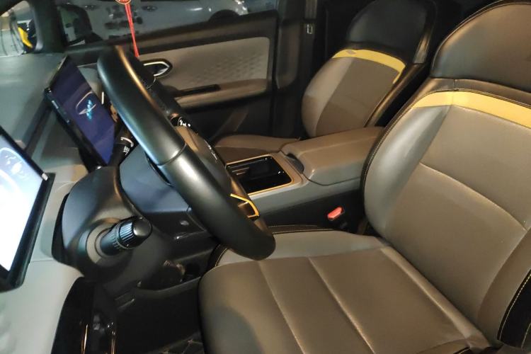 Used AION Y 2022 70 Enjoyment Edition Lithium Iron Phosphate Left Front Seat