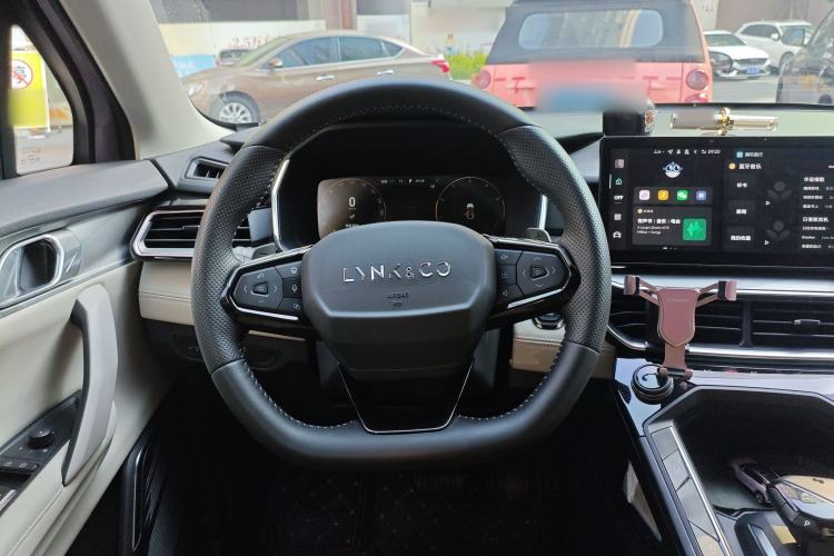 Used Lynk & Co 06 2023 Remix 1.5T Shero