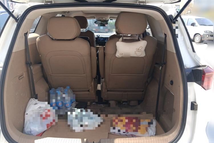 Used Wuling Victory 2023 2.0L DHT Luxury Edition Trunk