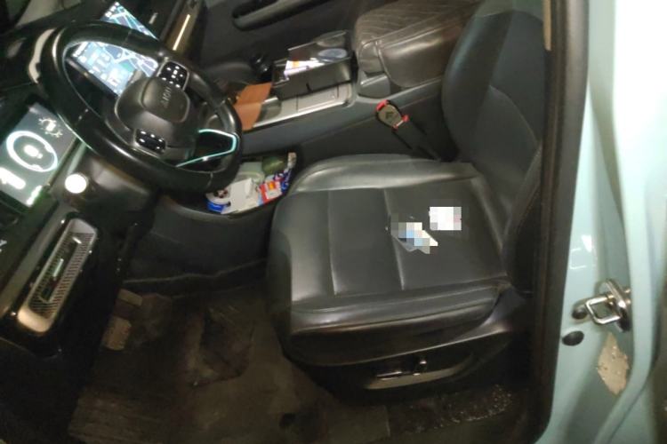 Used AION Y 2023 Plus 510 Smart Edition Left Front Seat