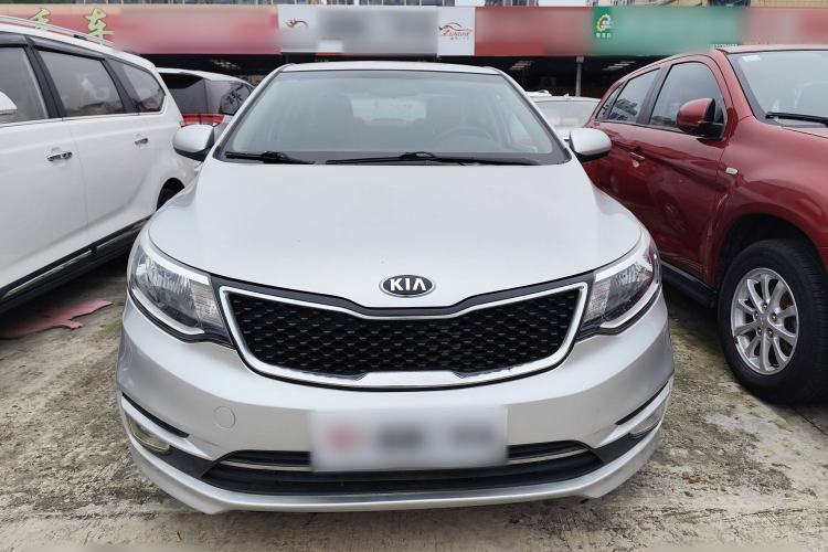 Used Kia K2 2015 Sedan 1.4L MT GLS