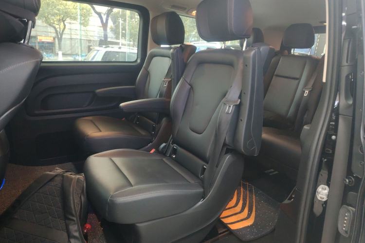 Used Mercedes-Benz Vito 2021 2.0T Business Version 7 Seats
