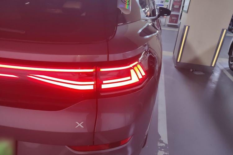 Used Volkswagen ID.6 X 2022 Intelligent Long-Range Version Right Rear Taillight