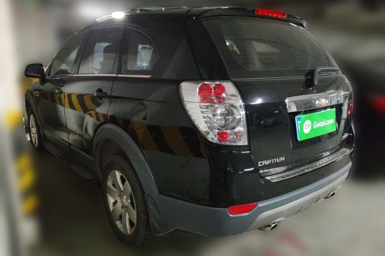 Used Chevrolet Captiva 2014 2.4L Two-Wheel Drive Urban Version 7 Seats Rear Left 45 Deg