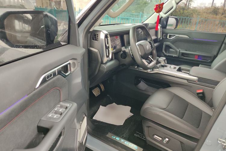 Used JETOUR Traveler 2023 2.0T All-Wheel-Drive CrossPRO
