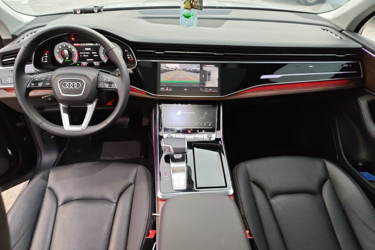 Used Audi Q7 2025 55 TFSI quattro S line Sport Edition
