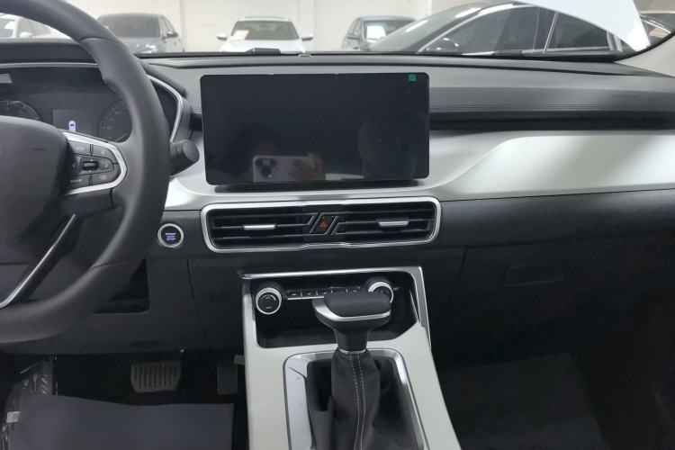 Used Geely Auto Coolray 2025 1.5L CVT Super Edition Audio And AC Panel