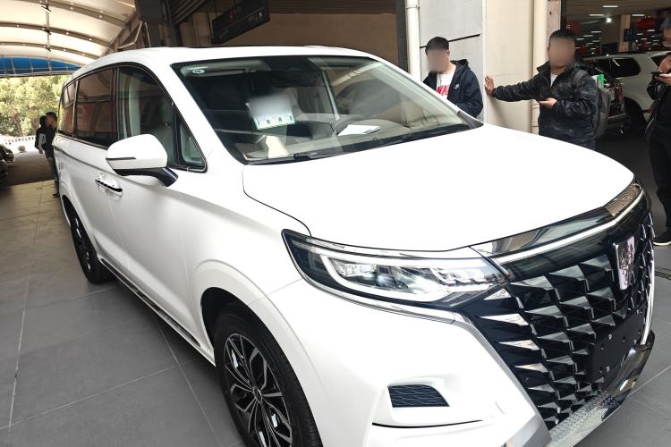 Used Roewe iMAX8 New Energy 2025 1.5T DMH Lu Zun Deluxe Edition
