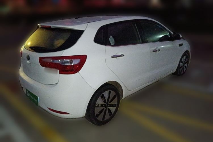 Used Kia K2 2012 Hatchback 1.6L AT Premium Commemorative Edition
