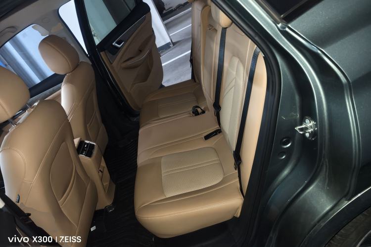 Used Landian E5 2023 1.5L DE-i 110 km Flagship Model 5 Seats