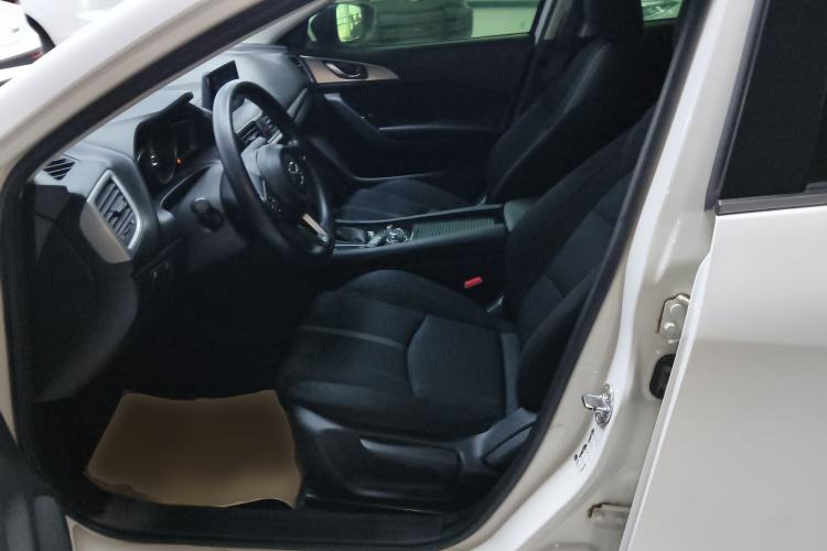 Used Mazda Mazda 3 Axela 2017 Sedan 1.5L Automatic Luxury Model Emission Standard China V
